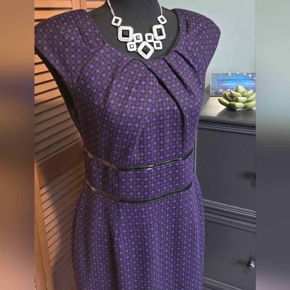 Evan Picone Purple Sleeveless Midi Sheath Dress Size 6 Career Work Business - Picture 3 of 11